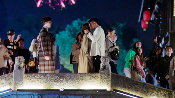 宋凛周放初吻 五毛夫妇官宣